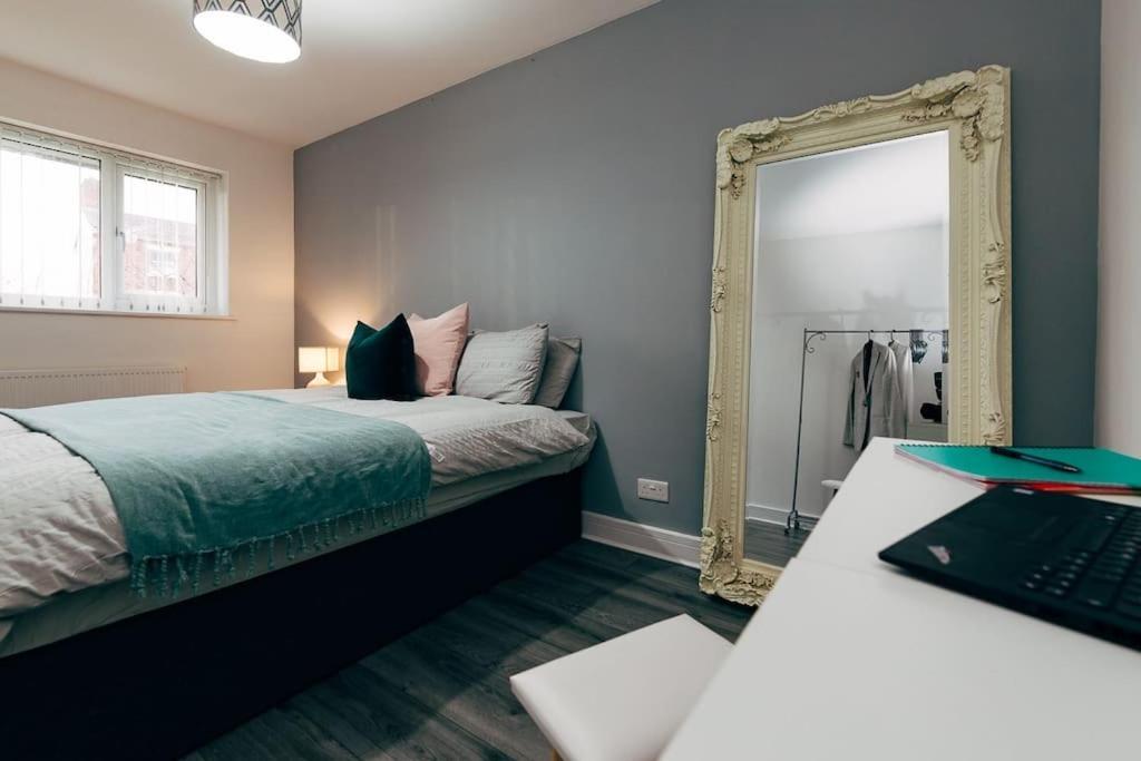 Park & Relax In 1Bd Central Liverpool Home المظهر الخارجي الصورة