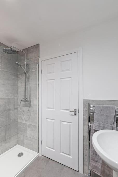Park & Relax In 1Bd Central Liverpool Home المظهر الخارجي الصورة
