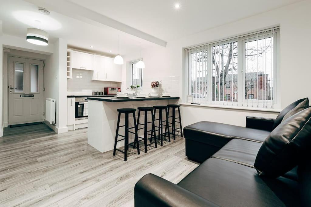 Park & Relax In 1Bd Central Liverpool Home المظهر الخارجي الصورة